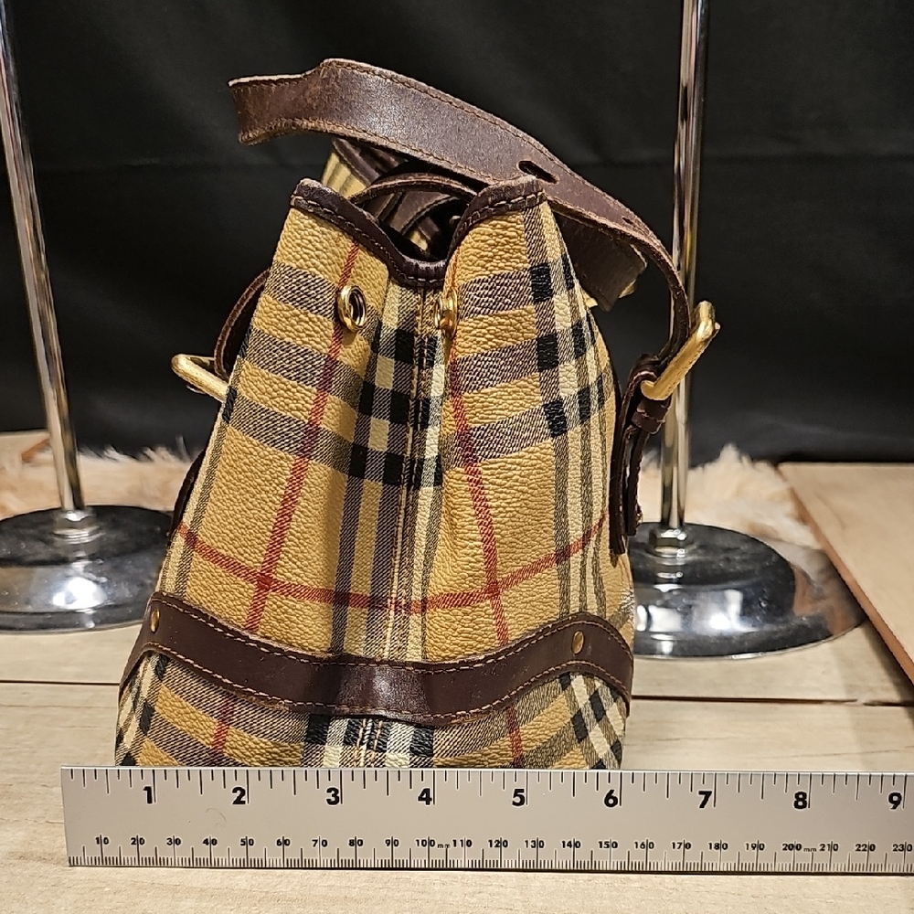 Burburry London Plaid Brown Leather  Bagw/COA - Picture 4 of 10